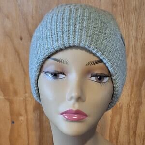 Madewell Beanie Women's OSFM 100% Merino Wool Gray Outdoor Cozycore Winter
